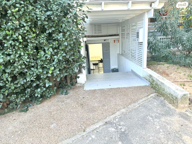 משרדים, מנדס 71, רמת גן