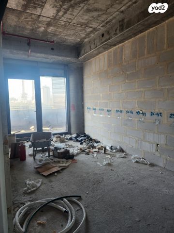 משרדים, דרך מנחם בגין 158, מונטיפיורי, הרכבת, תל אביב יפו