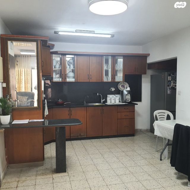 דירת גן, תחייה, פרדס חנה כרכור