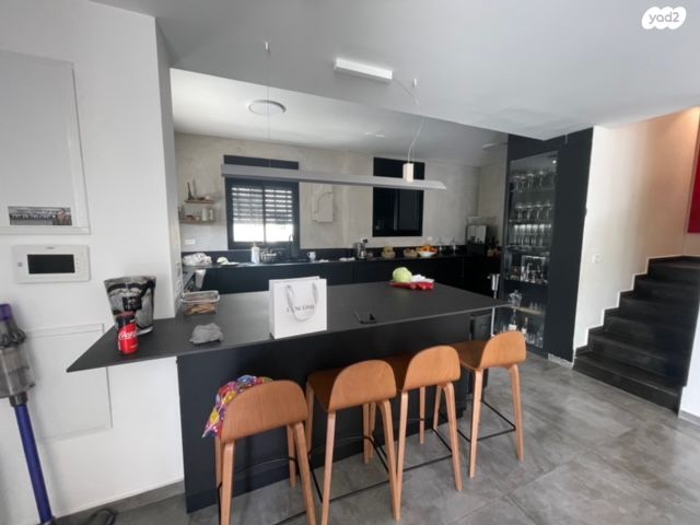 דירת גן, תל ברוך, תל אביב יפו