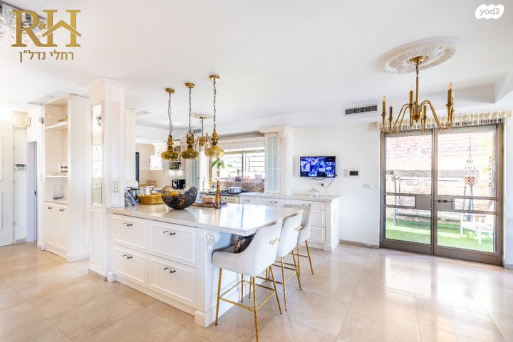 בית פרטי/ קוטג', גבעת זאב