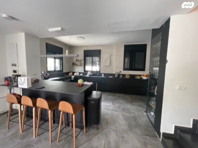 דירת גן, תל ברוך, תל אביב יפו