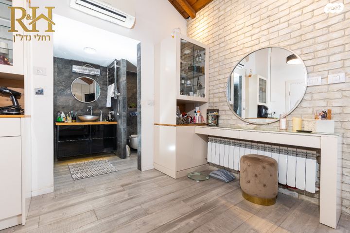 בית פרטי/ קוטג', גבעת זאב