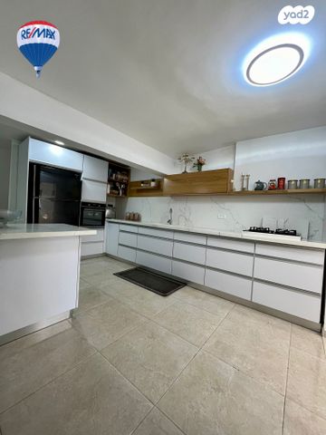 דירה, לוחמי הגטאות, צפת