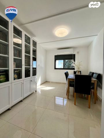 דירה, לוחמי הגטאות, צפת