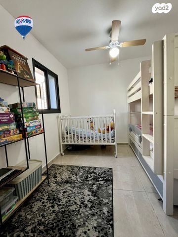 דירה, לוחמי הגטאות, צפת