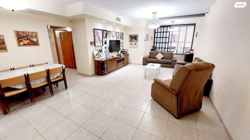 דירה, ראש פינה 4, נתניה