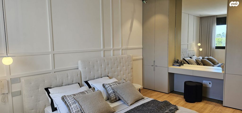 דירה, רמת השרון