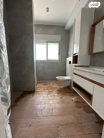 דירה, גלעד, קרית ים