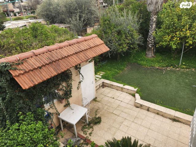 דירה, יוסי בן יועזר, ירושלים