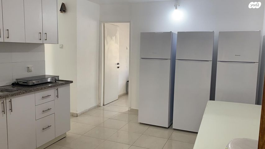 דירה, כפר סבא