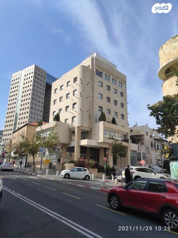 משרדים, הנביאים, הדר מרכז, חיפה