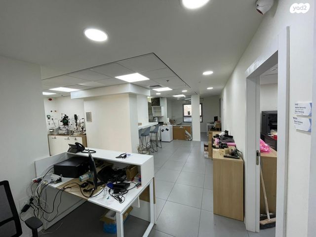 משרדים, הנביאים, הדר מרכז, חיפה