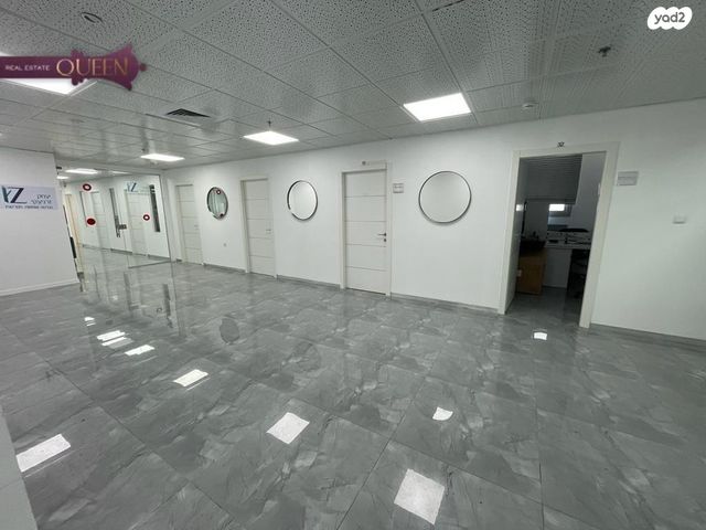 משרדים, רעננה