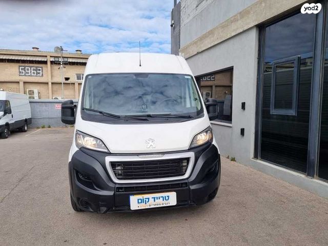 פיג'ו בוקסר