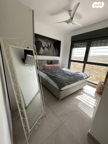 דירה, עמנואל זיסמן, חומת שמואל, הר חומה, ירושלים