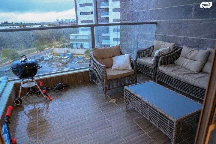 דירה, נתיבות