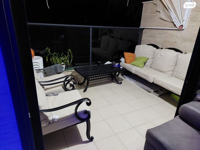 דירה, שדרות רפאל סויסה 14, מזכרת בתיה