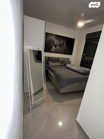 דירה, עמנואל זיסמן, חומת שמואל, הר חומה, ירושלים