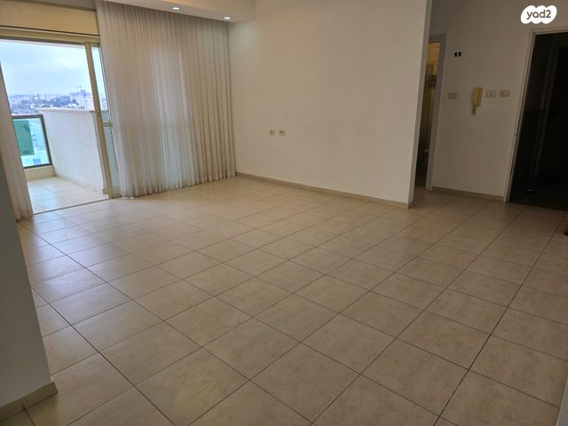 דירה, מגידו, אשקלון