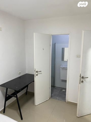 דירה, אלעזר בן יאיר, באר שבע