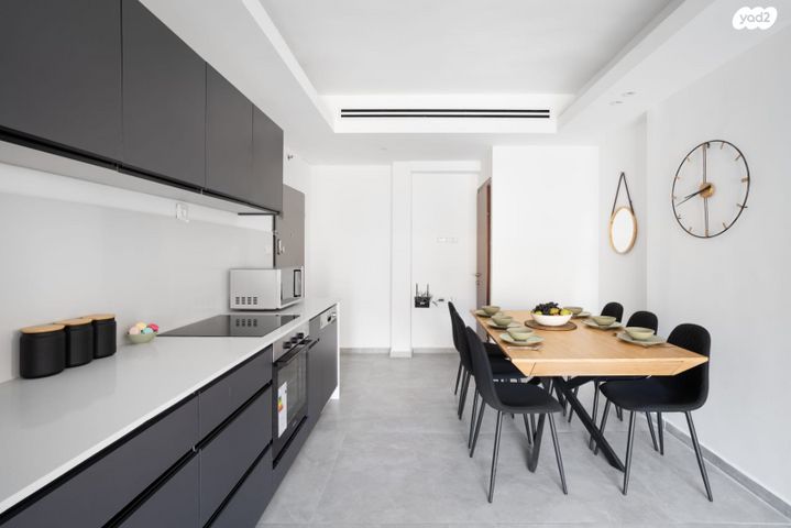 דירה, אברהם לינקולן, טלביה, קוממיות, ירושלים