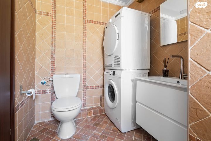 דירה, אברהם לינקולן, טלביה, קוממיות, ירושלים