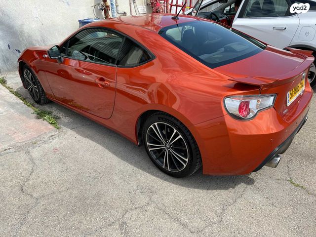 מודעת רכב טויוטה GT86