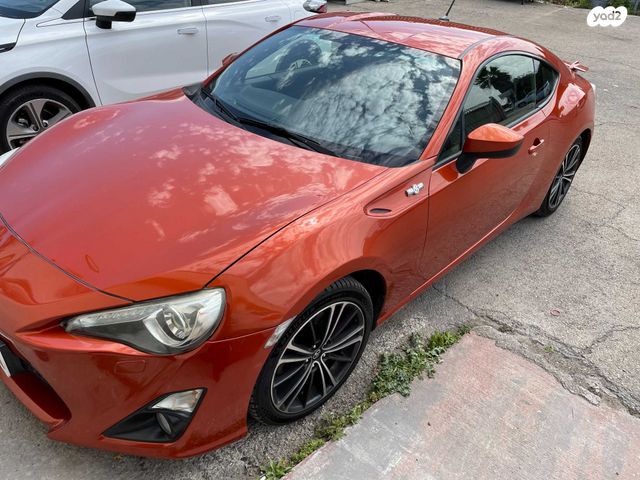 טויוטה GT86