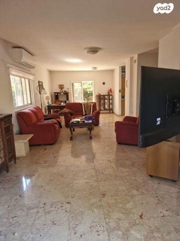 בית פרטי/ קוטג', שז"ר, הרצליה