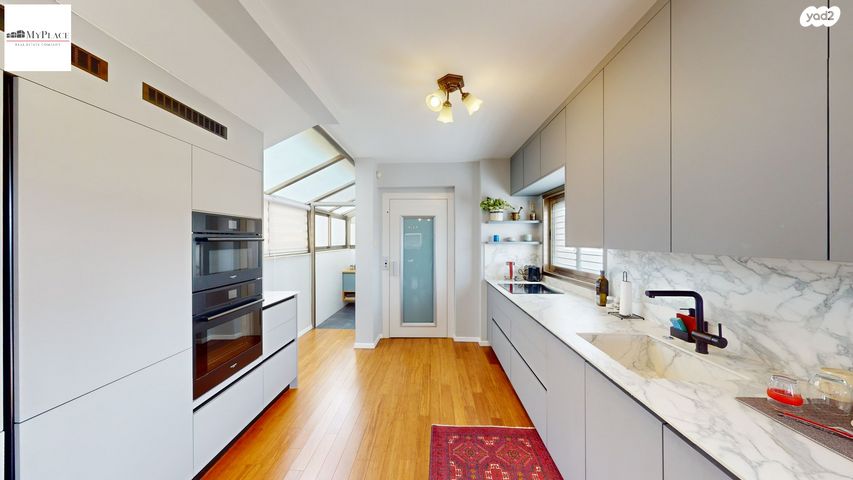 גג/ פנטהאוז, נחום סוקולוב, תל אביב יפו