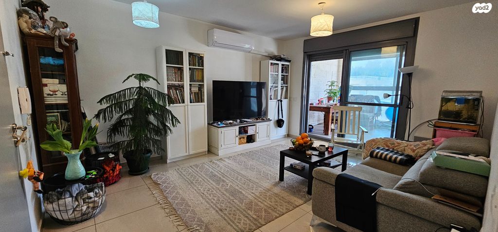 דירה, שדרות החוצבים, שאר העיר, מבשרת ציון