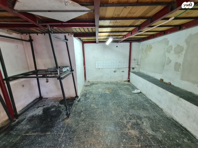 מחסנים, יהודה הלוי 18, תל אביב יפו