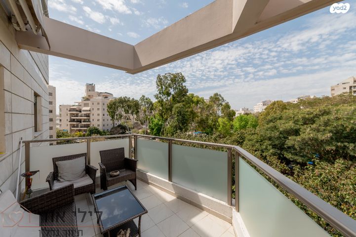 דירה, יששכר, נתניה