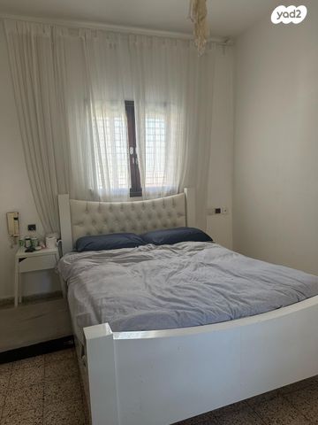 דירת גן, נווה עמל, הרצליה