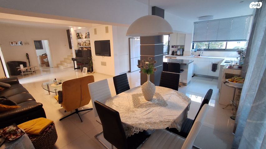 בית פרטי/ קוטג', הגלגל, רמת גן