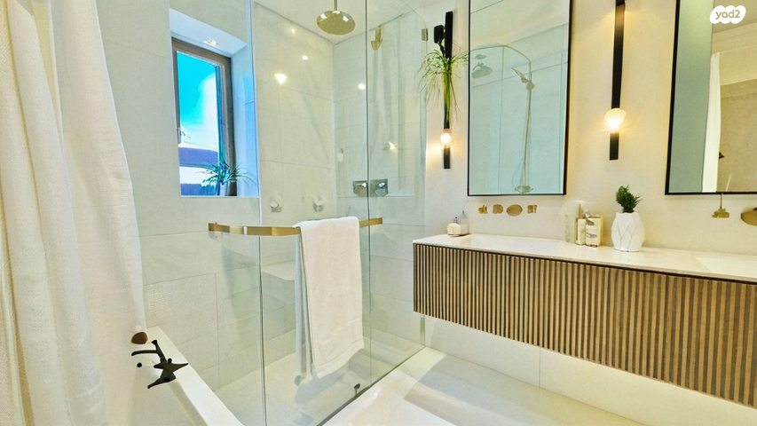 גג/ פנטהאוז, אזורי חן, גימל החדשה, תל אביב יפו