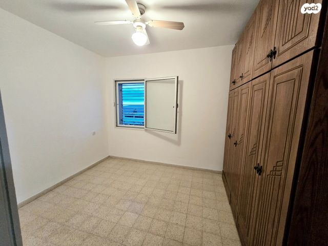 דירה, הרב קוק 27, שכונה ותיקה - מרכז העיר, מעלות תרשיחא