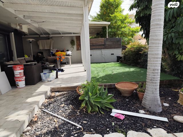 בית פרטי/ קוטג', מזכרת בתיה