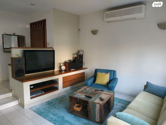 בית פרטי/ קוטג', רמב"ם, ראש העין