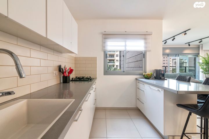 דירה, המשוט, נאות רבין, יבנה