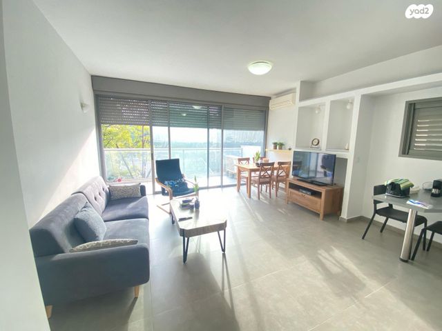 דירה, ביאליק, כפר סבא