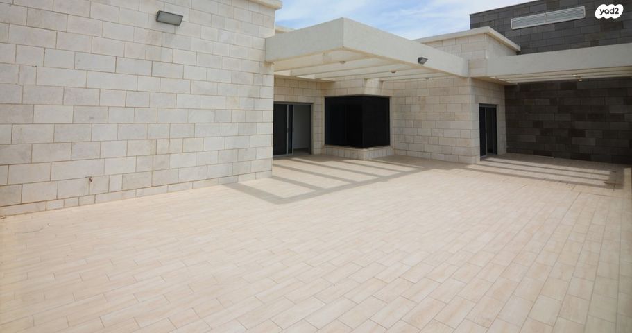 גג/ פנטהאוז, ז'בוטינסקי, נהריה