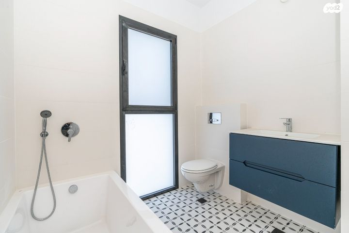 בית פרטי/ קוטג', פרדס חנה כרכור