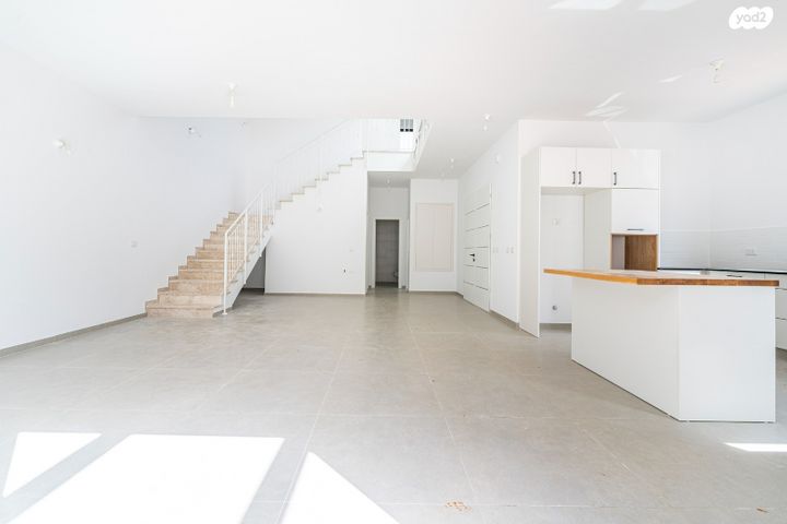 בית פרטי/ קוטג', פרדס חנה כרכור