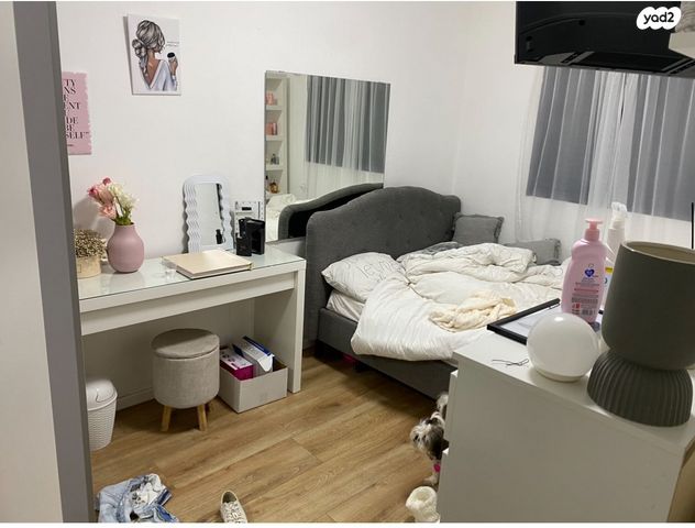 דירה, הרצליה