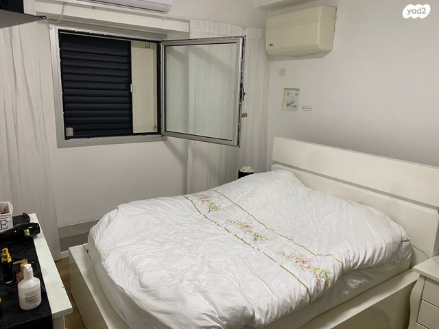 דירה, הרצליה