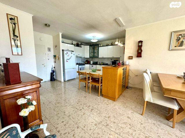 דירה, הרצליה הצעירה, הרצליה