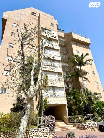 דירה, הרצליה הצעירה, הרצליה