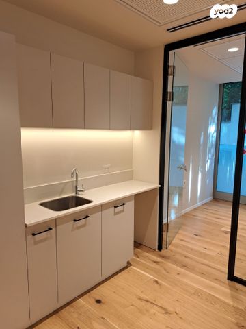 משרדים, חיים הזז 16, רביבים, תל אביב יפו